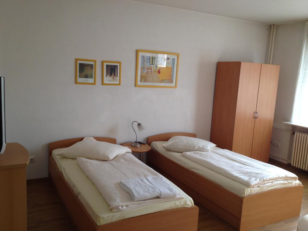 City Hotel Garni Hannover Exterior photo